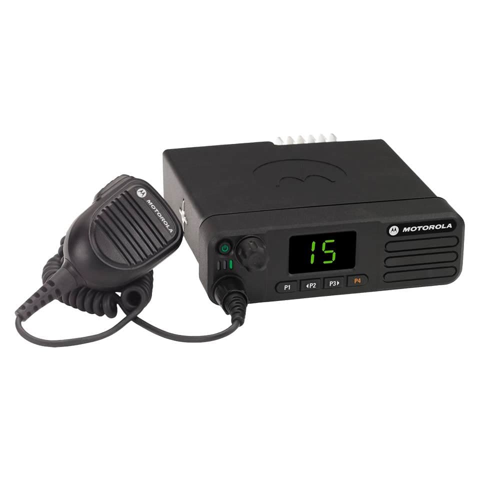 Motorola MOTOTRBO DM4401e Series Mobile Radio - Image 4