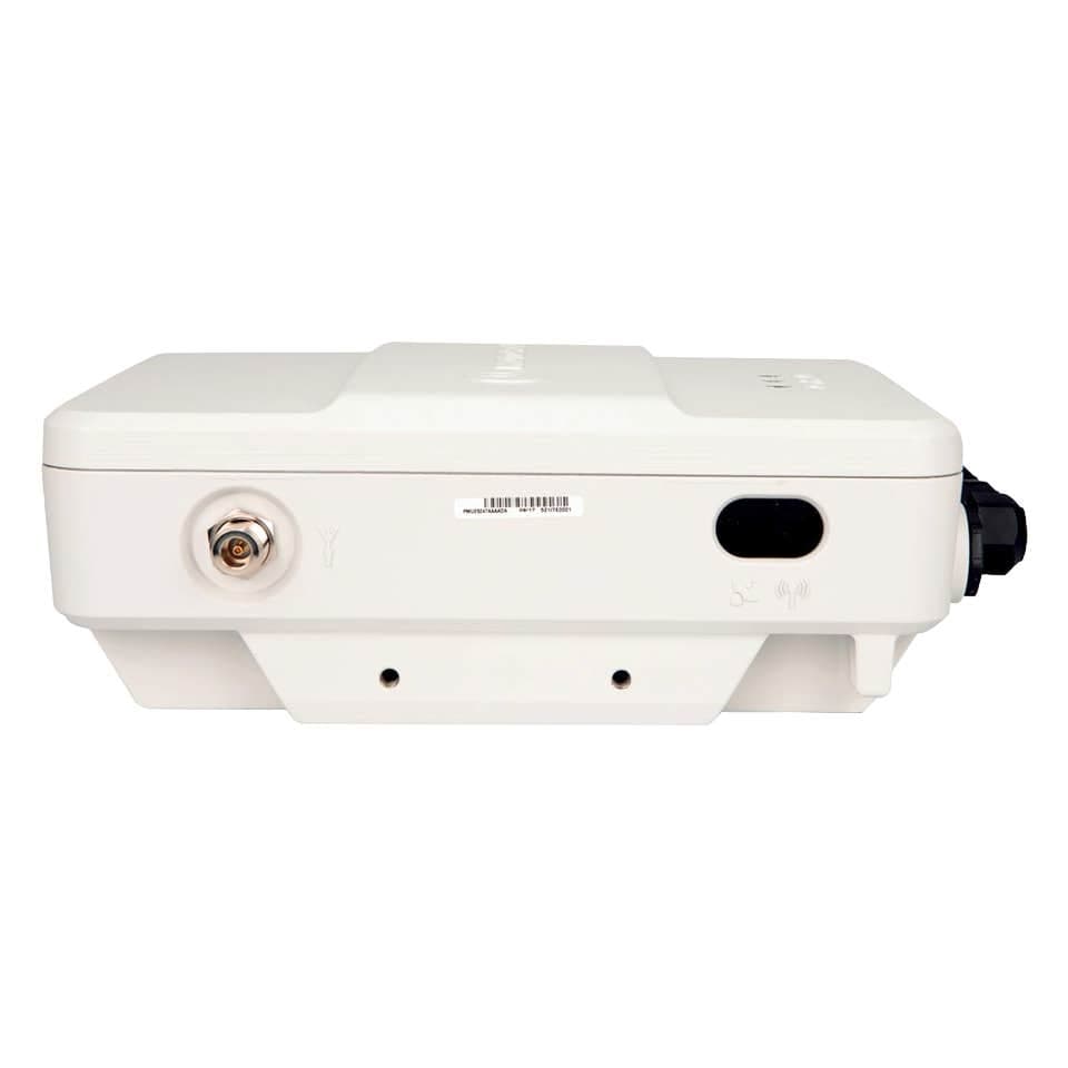 Motorola MOTOTRBO SLR1000 Repeater - Image 3