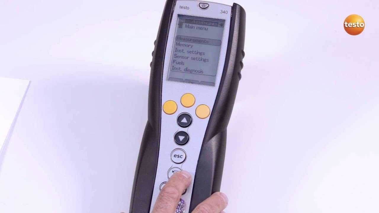 Testo model 340 portable flue gas analyser - Image 3